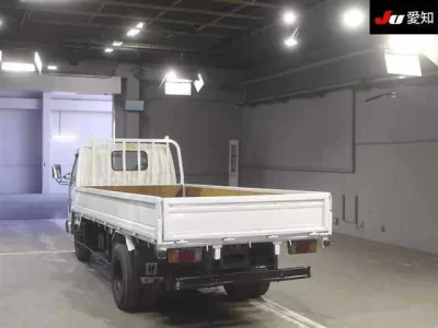 Isuzu ELF  с аукциона в Японии