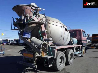 Nissan TRUCK  с аукциона в Японии