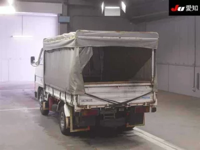 Mazda TITAN  с аукциона в Японии