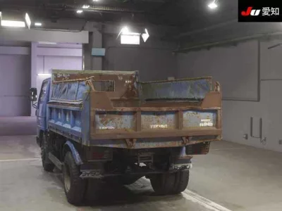 Mazda TITAN  с аукциона в Японии