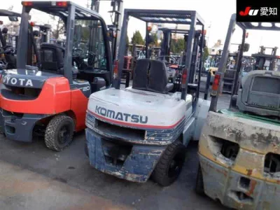 KOMATSU FORKLIFT