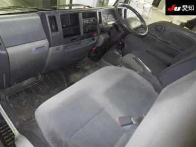 Isuzu ELF  с аукциона в Японии