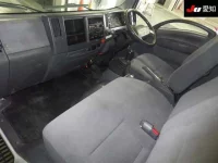 Isuzu ELF лот № 8131 оценка 3.5  с аукциона в Японии 2
