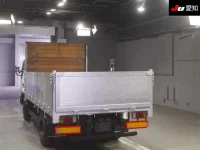 Hino DUTRO лот № 8124 оценка 3.5  с аукциона в Японии 1