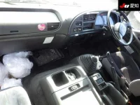 Isuzu FORWARD лот № 8562 оценка 3.5  с аукциона в Японии 2