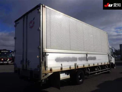 Isuzu FORWARD  с аукциона в Японии