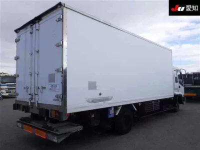 Isuzu FORWARD  с аукциона в Японии