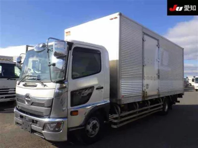 Hino TRUCK