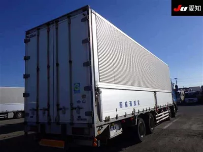 Nissan QUON  с аукциона в Японии