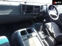 Isuzu FORWARD лот № 8583 оценка 3  с аукциона в Японии 2