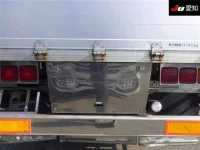 Nissan QUON лот № 8647 оценка 3.5  с аукциона в Японии 8