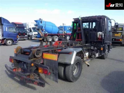 Isuzu FORWARD  с аукциона в Японии