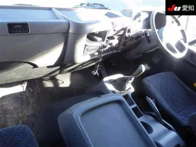 Mitsubishi FUSO TRUCK  с аукциона в Японии