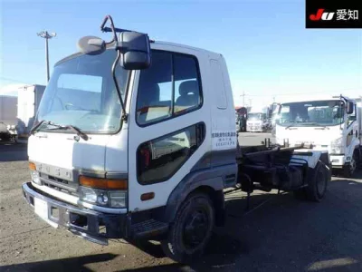 Mitsubishi FUSO TRUCK  с аукциона в Японии