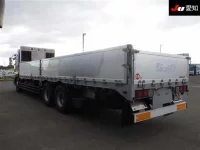 Nissan QUON лот № 8689 оценка 3.5  с аукциона в Японии 4