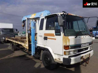 Isuzu FORWARD  с аукциона в Японии