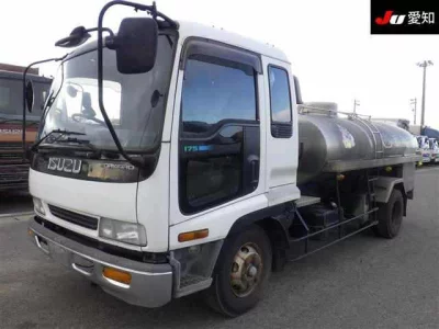 Isuzu FORWARD  с аукциона в Японии
