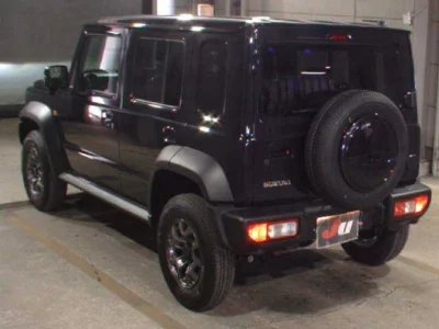 Suzuki JIMNY NOMADE