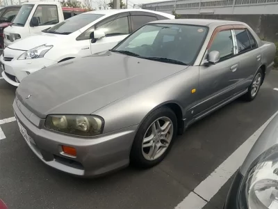Nissan SKYLINE