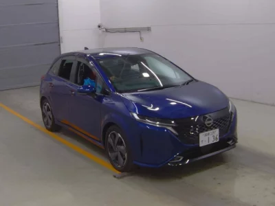 Nissan AURA  с аукциона в Японии