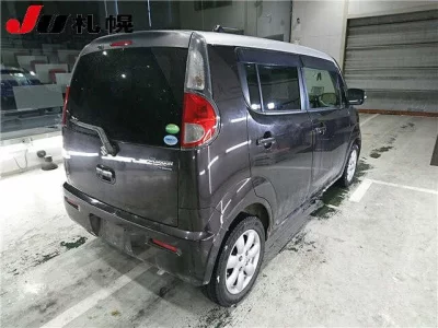 Suzuki MRWAGON