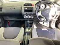 Honda FIT лот № 1003 оценка 3.5  с аукциона в Японии 3