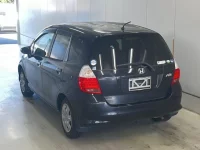 Honda FIT лот № 1003 оценка 3.5  с аукциона в Японии 1