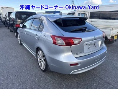 Mitsubishi GALANT FORTIS