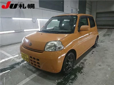 Daihatsu Esse