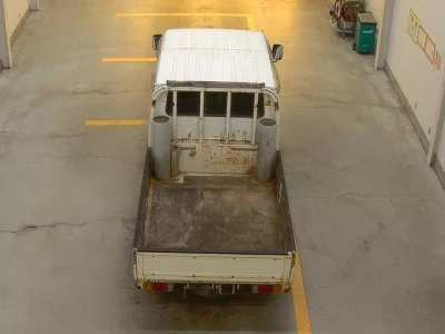 Isuzu ELF  с аукциона в Японии