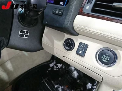 Toyota CROWN  с аукциона в Японии