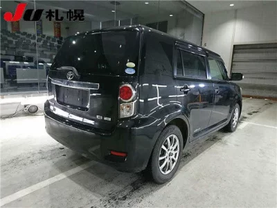 Toyota COROLLA RUMION  с аукциона в Японии