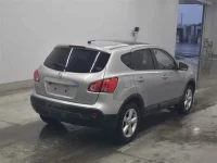 Nissan DUALIS лот № 50014 оценка 3.5  с аукциона в Японии 4