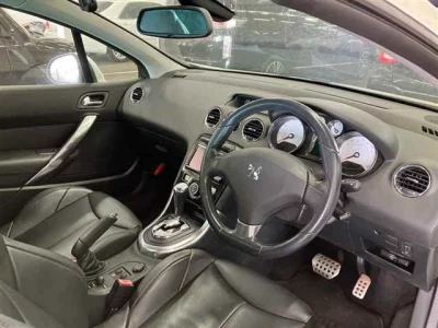 Peugeot 308  с аукциона в Японии