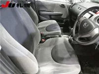 Honda FIT лот № 22 оценка R  с аукциона в Японии 4