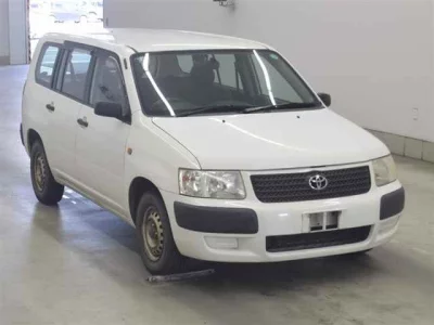 Toyota SUCCEED  с аукциона в Японии