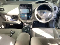 Nissan LEAF лот № 2004 оценка 3.5  с аукциона в Японии 3
