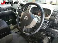 Nissan SERENA лот № 41 оценка 3.5  с аукциона в Японии 2