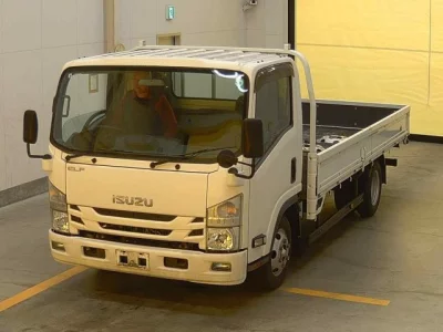 Isuzu ELF  с аукциона в Японии