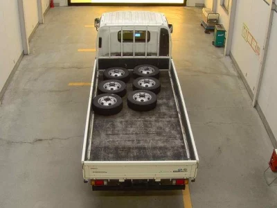 Isuzu ELF  с аукциона в Японии