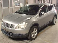 Nissan DUALIS лот № 8069 оценка 3.5  с аукциона в Японии 3