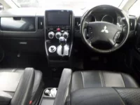 Mitsubishi DELICA D5 лот № 9111 оценка R  с аукциона в Японии 2