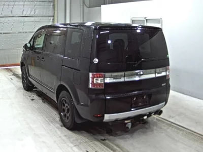 Mitsubishi DELICA D5  с аукциона в Японии
