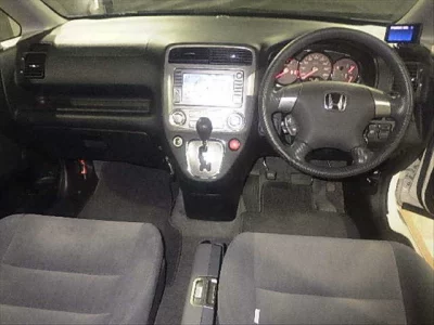 Honda STREAM  с аукциона в Японии