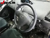 Toyota VITZ лот № 77 оценка 3  с аукциона в Японии 2