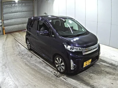 Mitsubishi EK CUSTOM