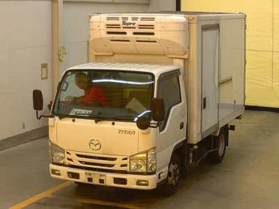 Mazda TITAN  с аукциона в Японии