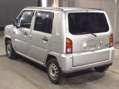 Daihatsu NAKED