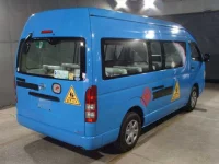 Toyota HIACE лот № 8106 оценка R  с аукциона в Японии 4
