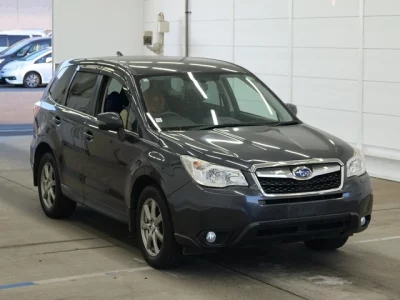 Subaru FORESTER  с аукциона в Японии